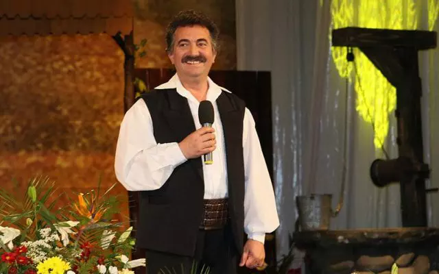 mitu stoian
