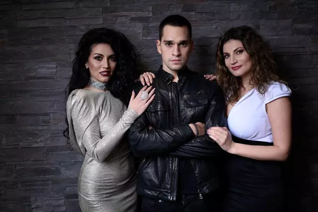 Sezonul doi al iSerialului “Când mama nu-i acasă” se vede exclusiv online (10)