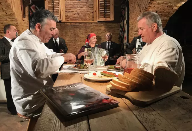 Ploitica si delicateturi cu Joseph Hadad_1722