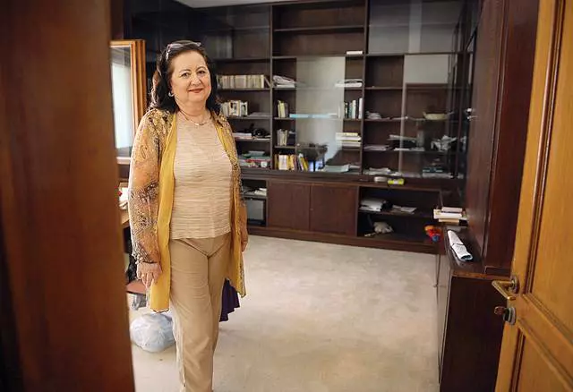 mioara-roman-apartament