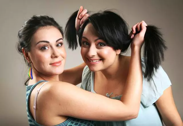 mondenii-zeta-gramosteanu