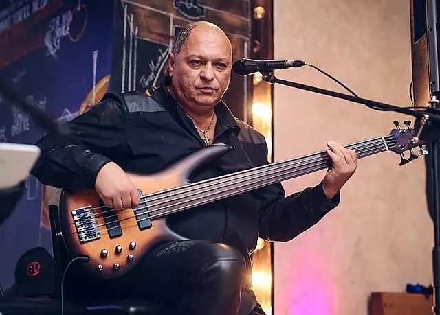 dragos-docan-concert-recital-bass