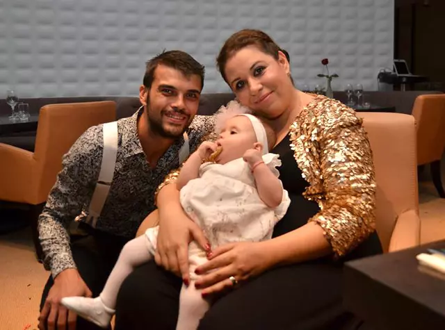 oana_roman_familie_32186300