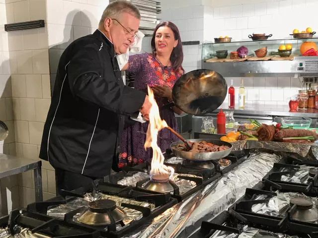 Politica si delicateturi cu Rona Hartner_0608