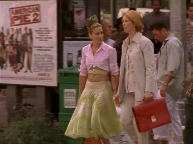 20 de ținute inedite purtate de personajele din Sex and the City (8)