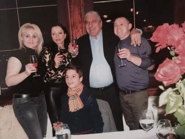 media-139196218664134400