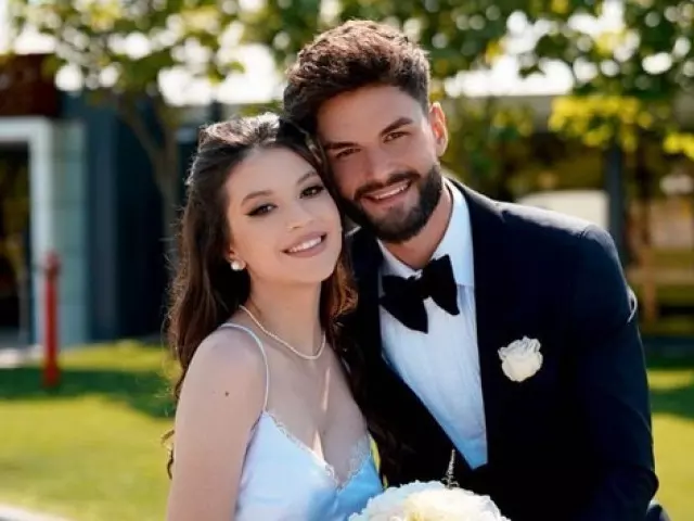 PTJjMDBkZTVmZjA2Y2ViNzc5MzJjMWM1YzA5ODUzYzhl.thumb_