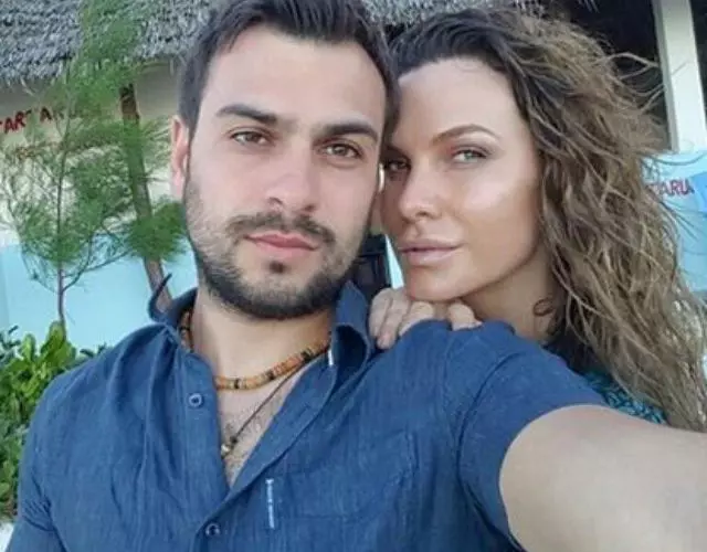 Anna si fostul iubit