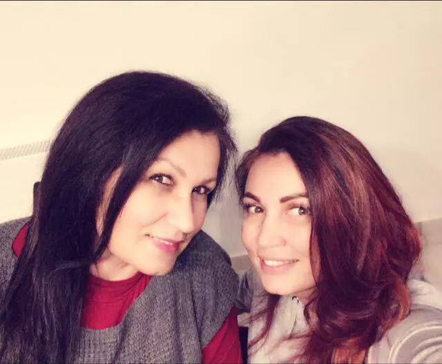 nicoleta-luciu-mama-bun-1