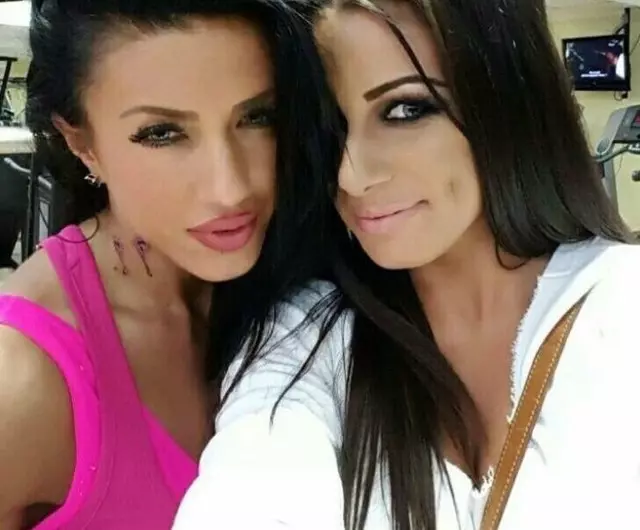 elena-popa-roxana-vancea_0