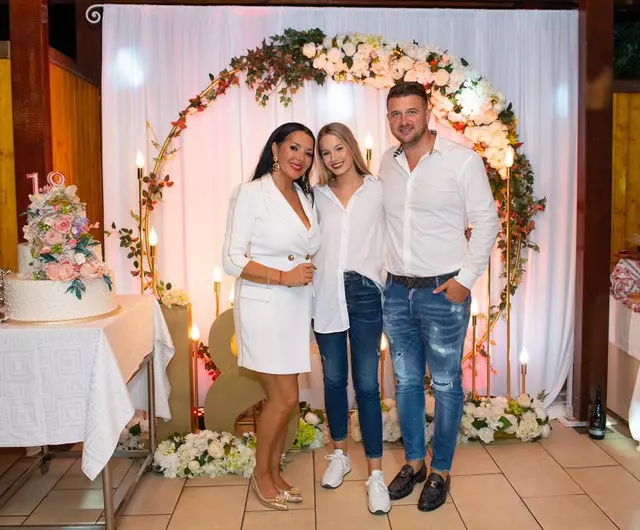 angela-rusu-fiica-00004