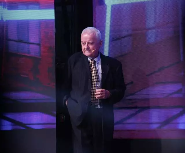 128305779_2826991407545924_5447526861435577241_o-1