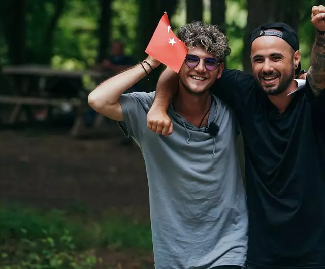 cuza-emi-asia-express