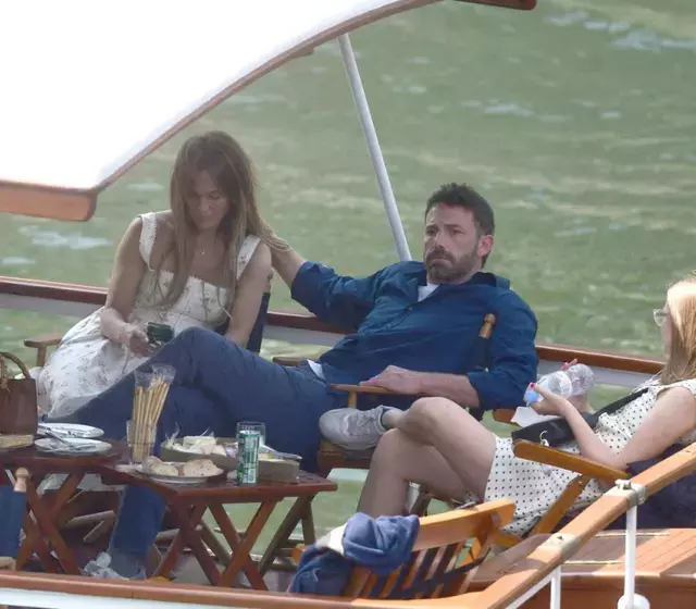 ben-affleck-luna-de-miere-jennifer-lopez-4