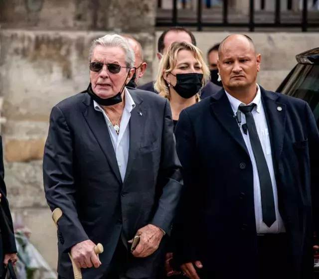 alain-delon-87-de-ani18