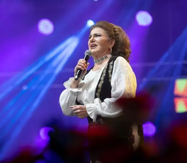 irina-loghin-a-devenit-bunica-10