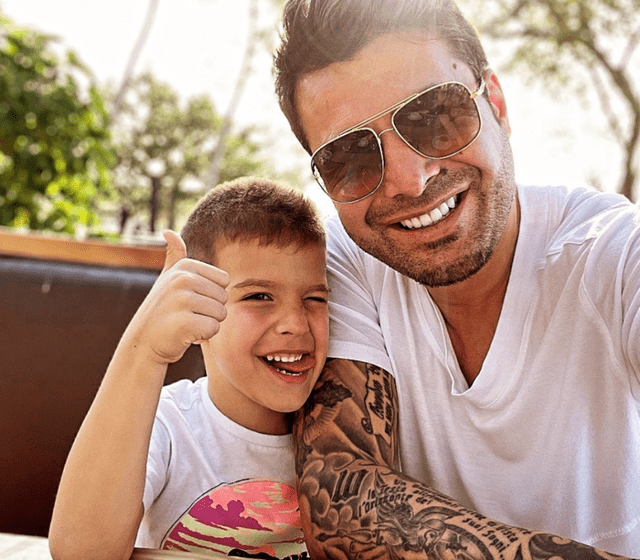 tiago-mutu111-1-1024x934-1