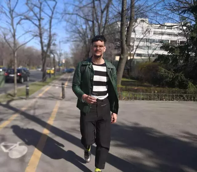 chirila-geaca-verde-1-leu