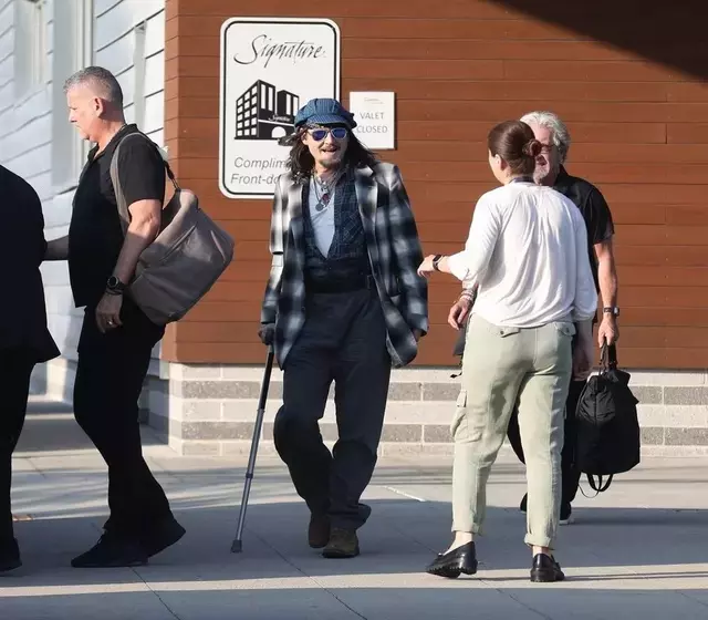 johnny-depp-baston-2-1