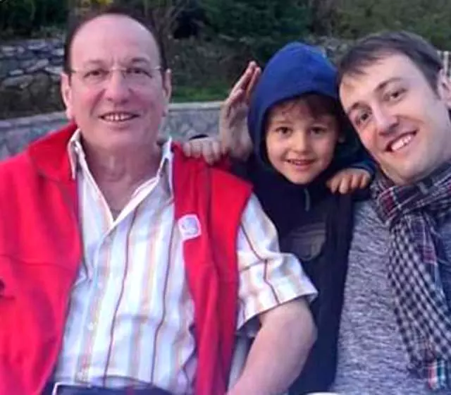 calin-geambasu-tata-fiu-davin-2