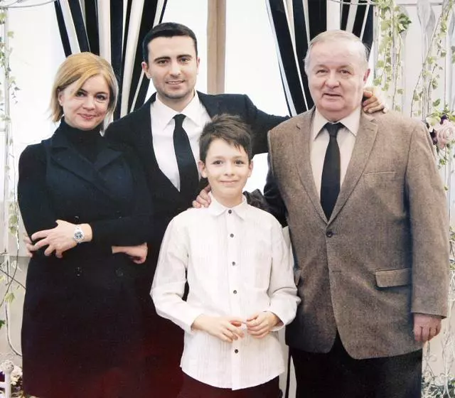 Cristina-Țopescu-mai-are-un-doi-frați-vitregi.-Cine-sunt-copiii-lui-Cristian-Țopescu-2-2-1024x709-2