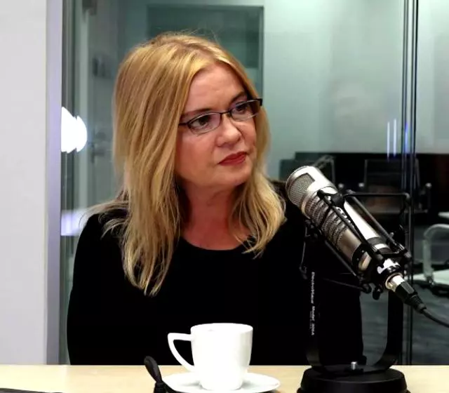 cristina-topescu-nou-2-1