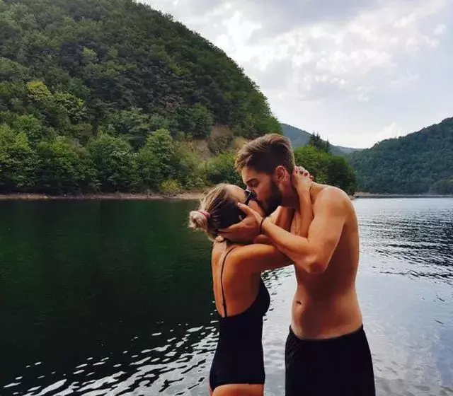 Nicoleta-Molnar-si-Catalin-Me_ter-2-667x485