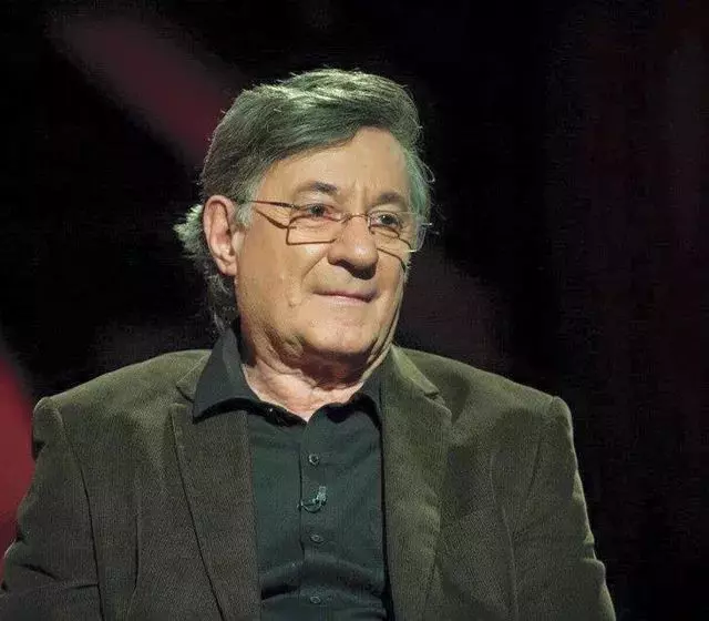 Ion-Caramitru-Socrate-Liceenii-9