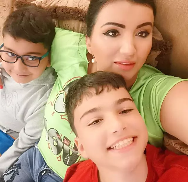 adriana-bahmuteanu-5