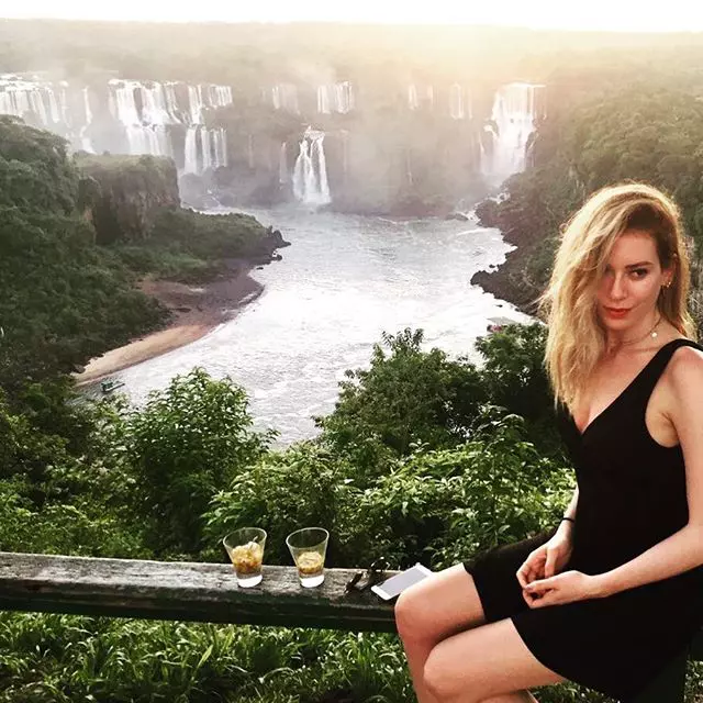 Kenan Imirzalioğlu („Ezel”) şi-a surprins soţia cu o excursie în America Latină