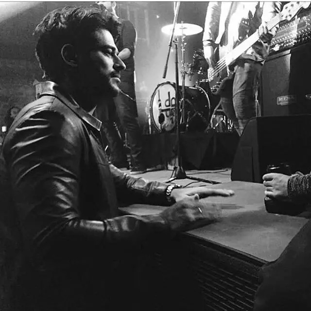 Burak Özçivit (Bali din „Suleyman Magnificul”) se întoarce la TV