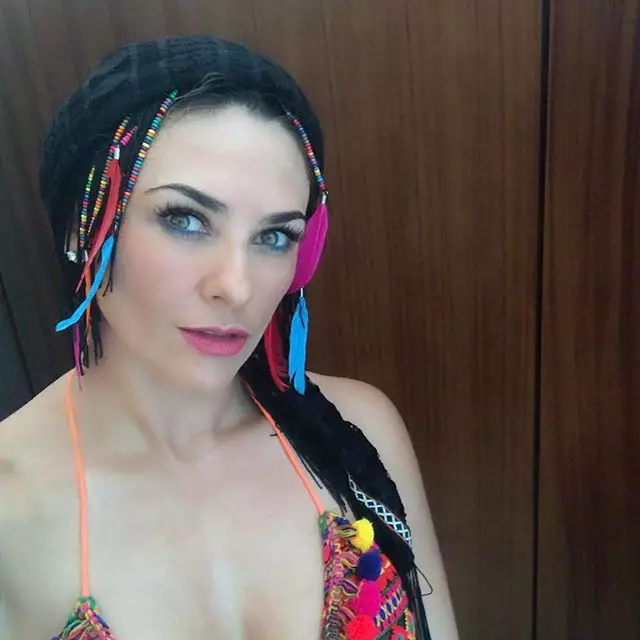 Aracely Arambula (6)