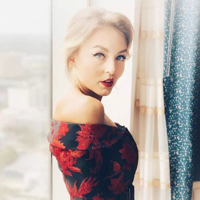 A700EF70-684E-4F19-A76E-B5B501733A6F