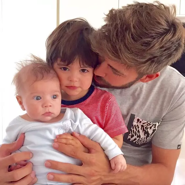 Gerard Pique și fiii lui Milan și Sasha