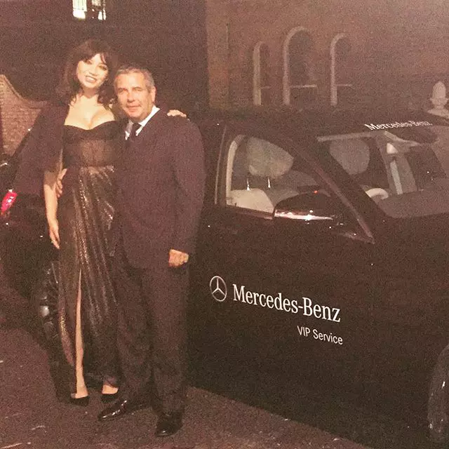@daisylowe