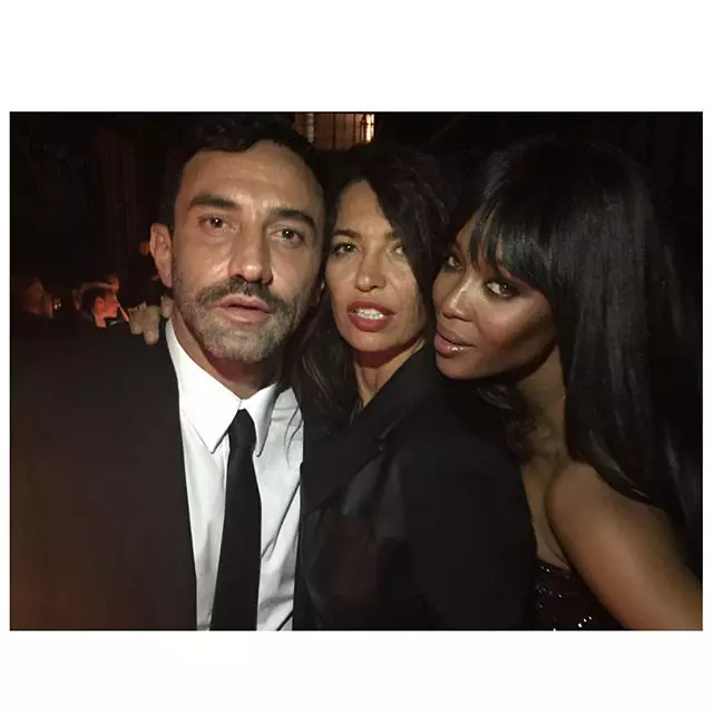 @iamnaomicampbell 2