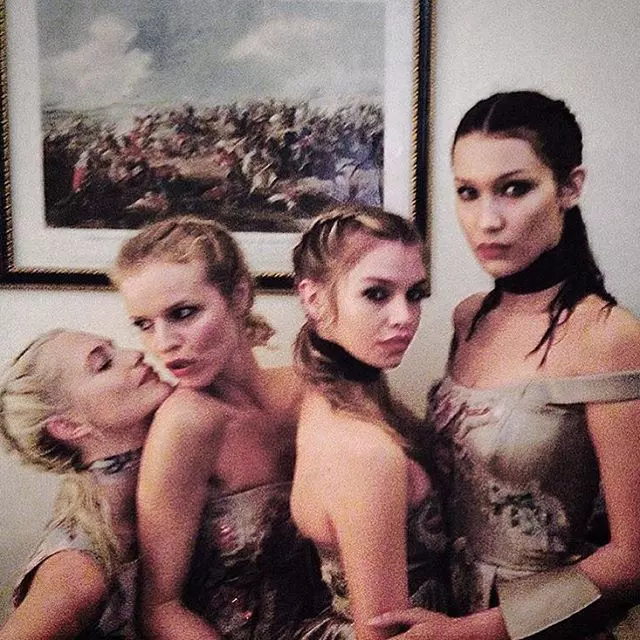 @poppydelevingne