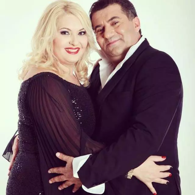 10385404-766657856758434-8979355167410836310-n