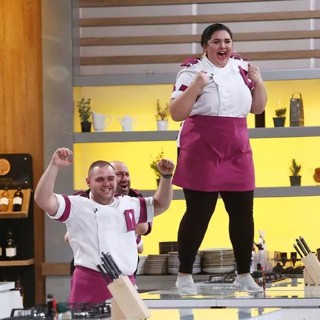 detalii-nestiute-din-copilaria-narcisei-birjaru-si-tainele-succesului-de-la-chefi-3