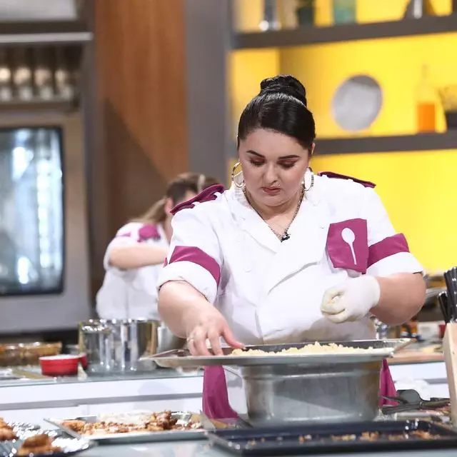 detalii-nestiute-din-copilaria-narcisei-birjaru-si-tainele-succesului-de-la-chefi-4