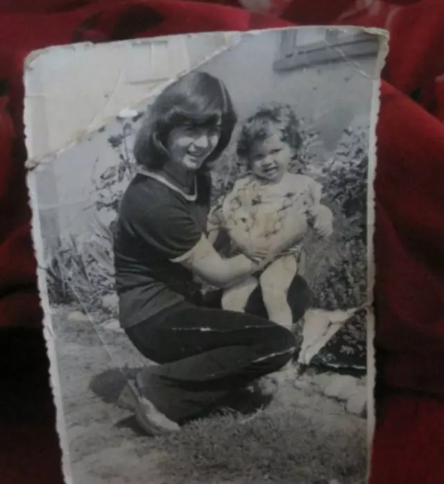 Oana Lis in copilarie