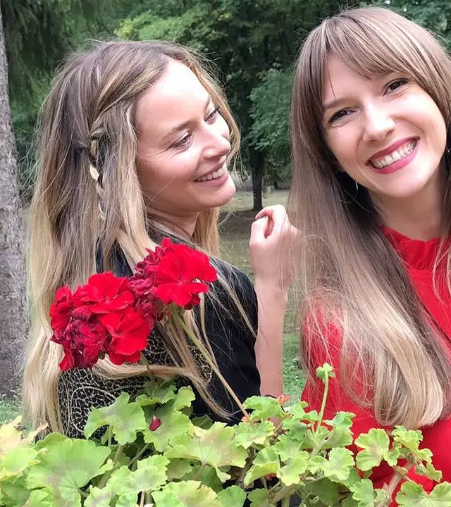 Adela Popescu, reacție neașteptată la vestea că Laura Cosoi așteaptă al patrulea copil. Ce mesaj a transmis