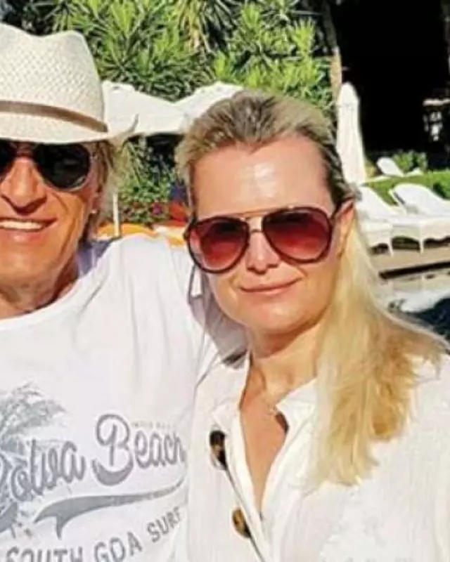 Mihai Constantinescu și soția lui, Simona Secrier