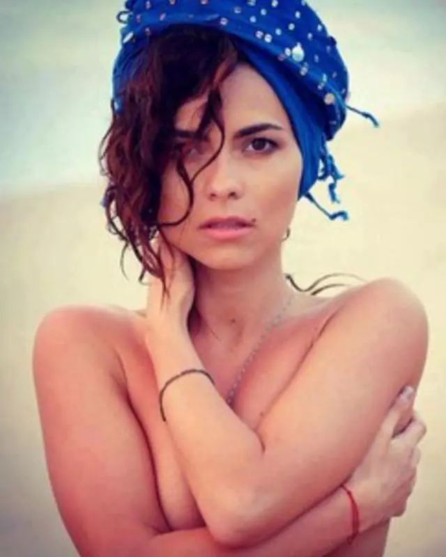 Inna-in-Republica-Dominicana-3