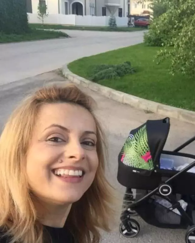 Simona-Gherghe-pleaca-pleaca-de-la-Acces-Direct8