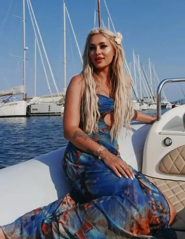 Raluca, in Grecia