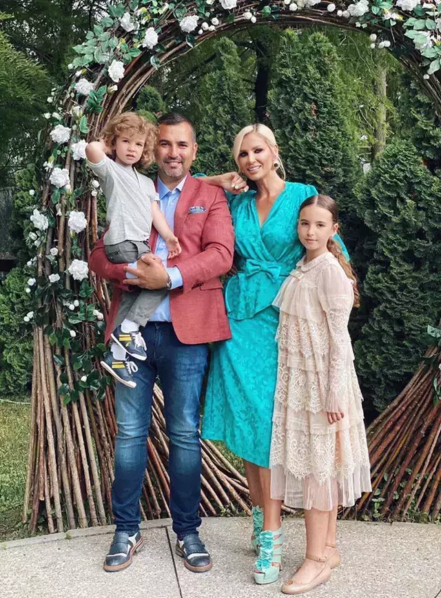 andreea-banica-si-familia-3