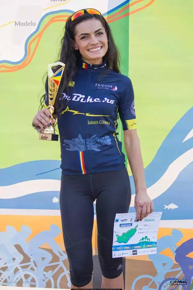 adriela morar