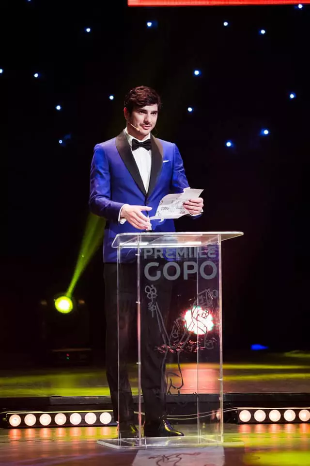 Cine este Alex Bogdan, detectivul din cel de-al doilea sezon Masked Singer România (4)
