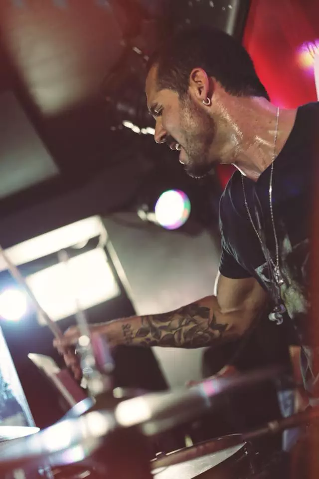 38020853_699084710433061_7659205154503131136_n